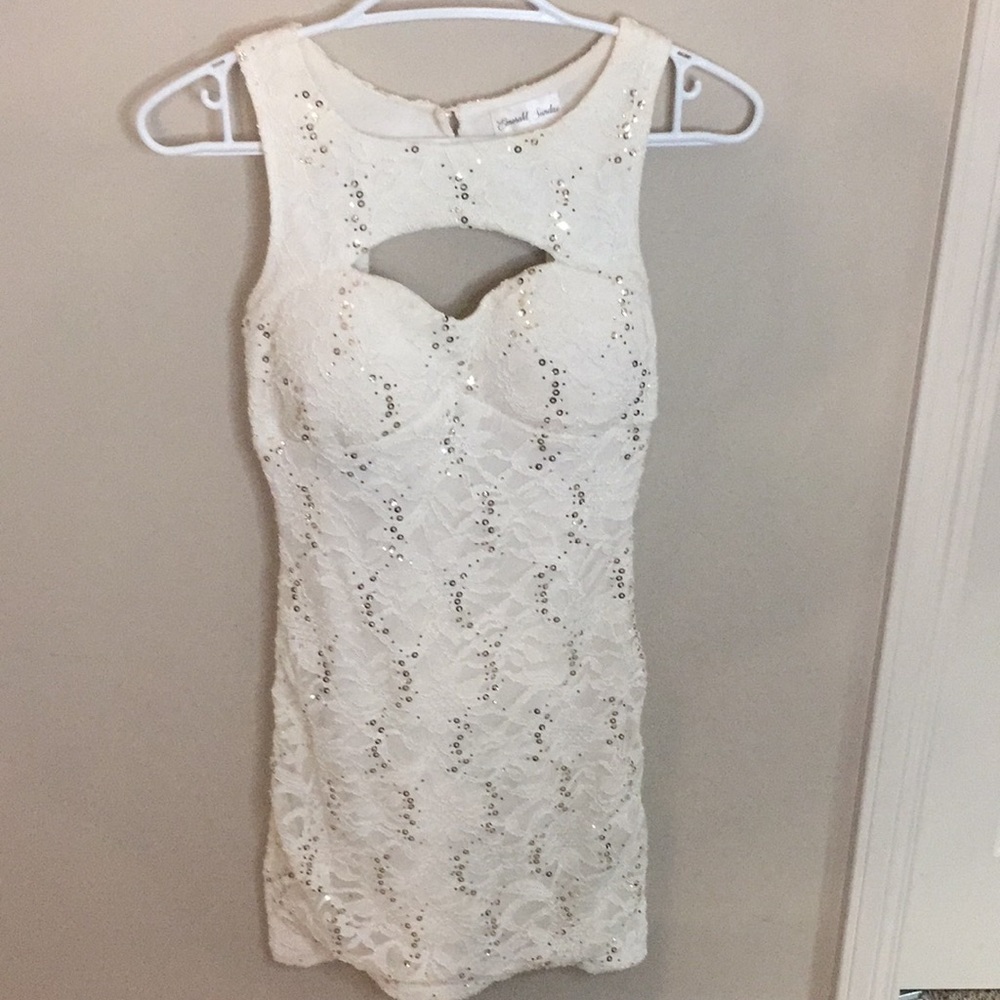 Emerald Sundae White Lace/Sequinned Cocktail Dress